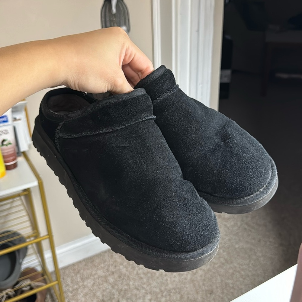 Black Ugg slippers